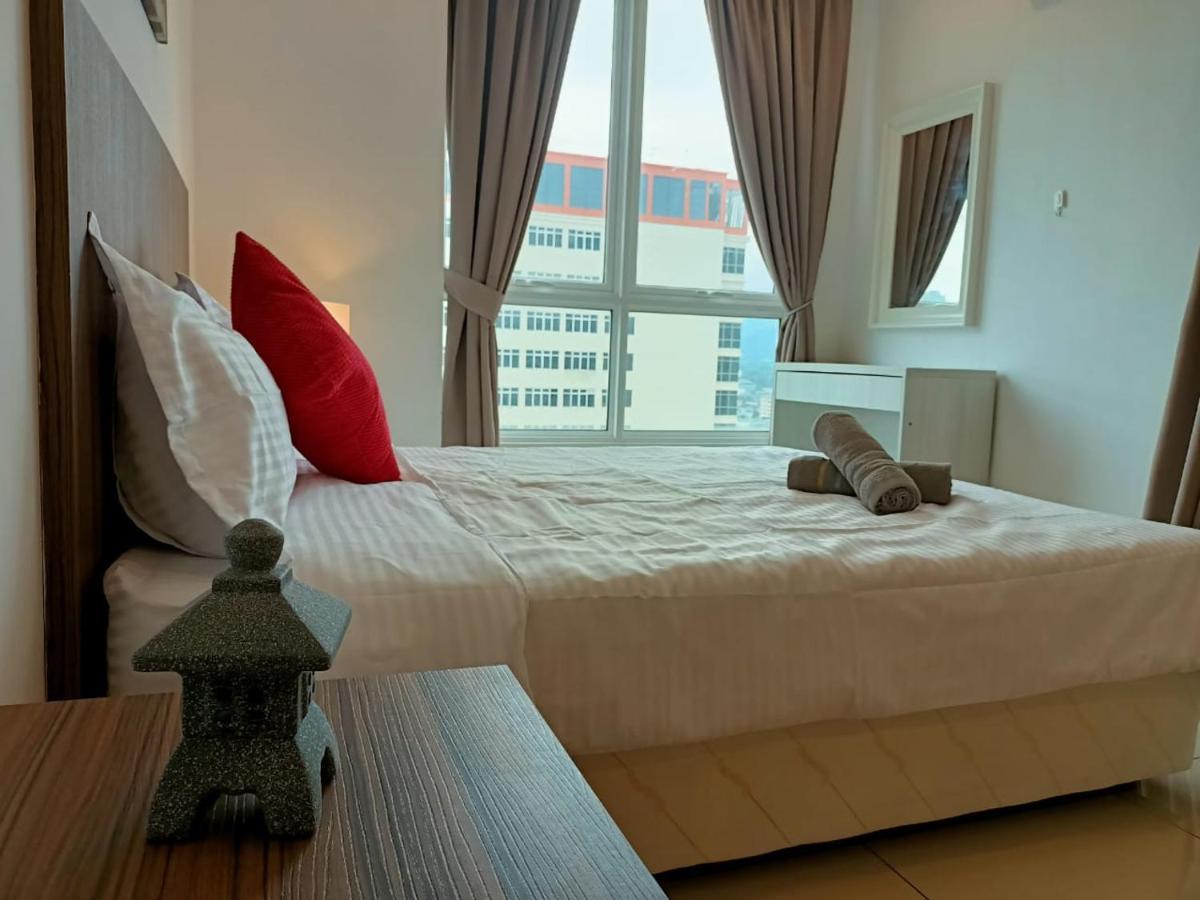 Family Suites At Mansion One By Maj 乔治敦 外观 照片