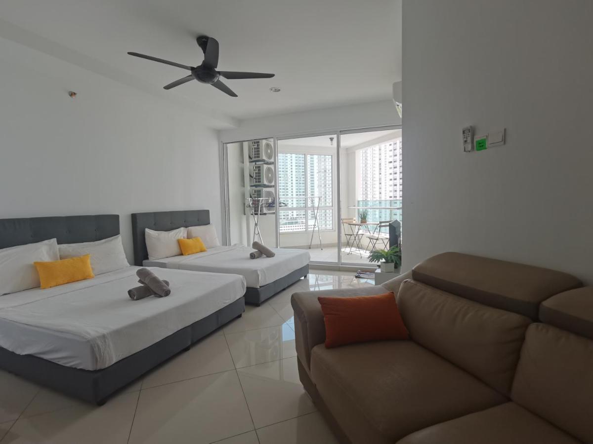 Family Suites At Mansion One By Maj 乔治敦 外观 照片