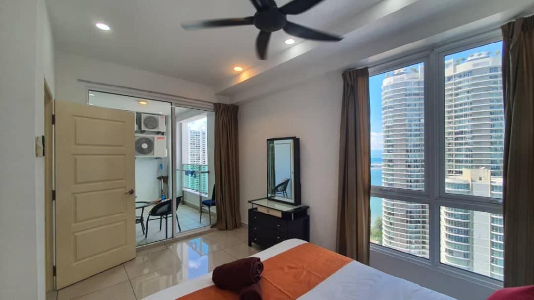 Family Suites At Mansion One By Maj 乔治敦 外观 照片